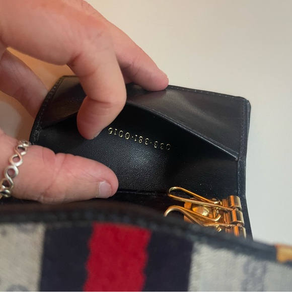 Gucci Key Case - Picture 4 of 9